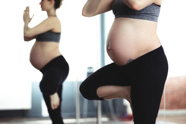 izmir kadın doğum zeynep saatli hamilelikte egzersiz